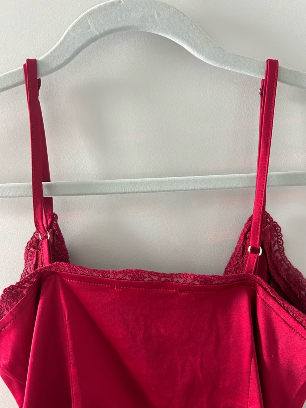 Princess Polly Satin Deep Red Juliana Top - Picture 5 of 7